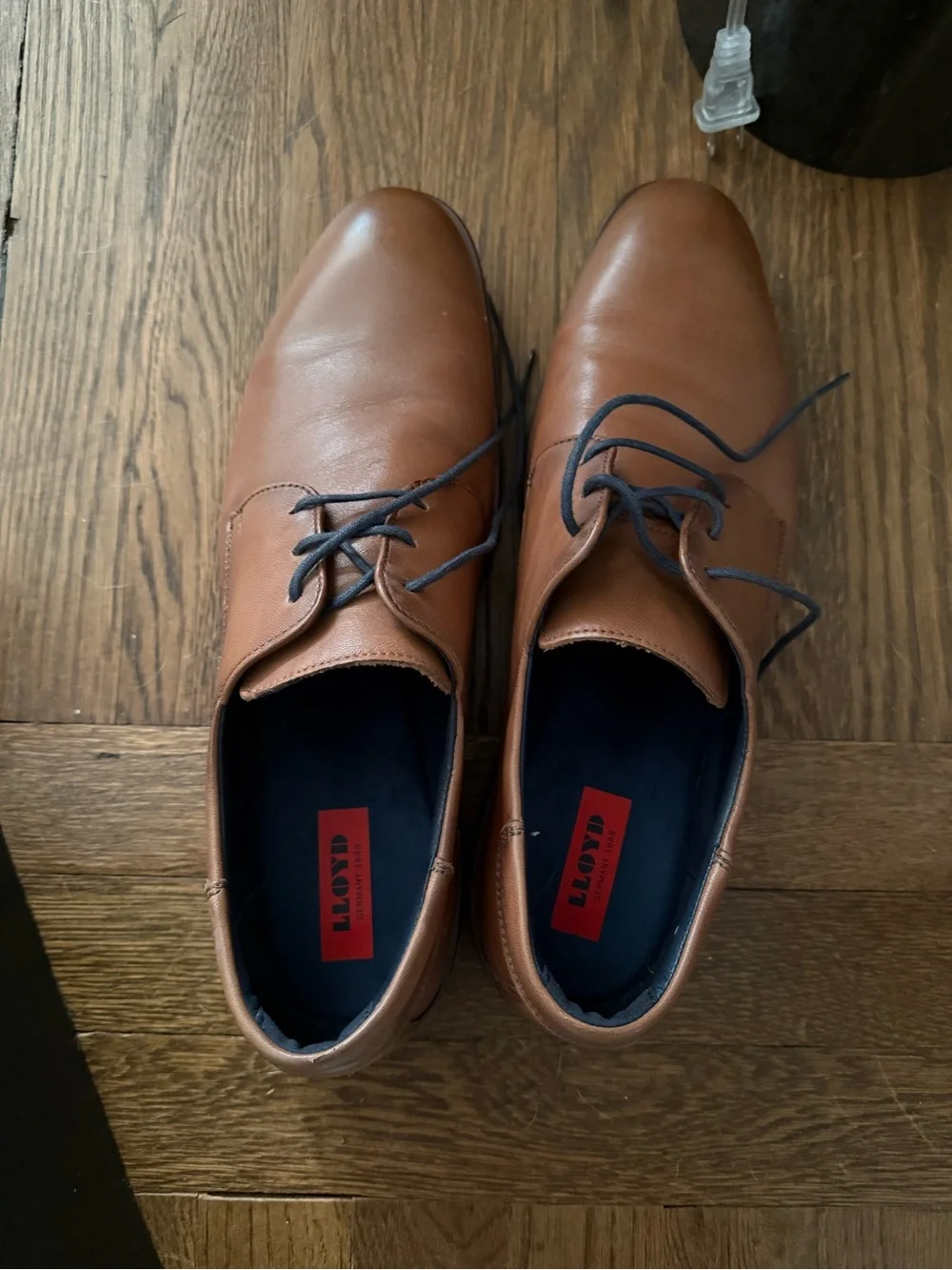 Men's Leather Dress Shoes - Brown US 11- worn once.